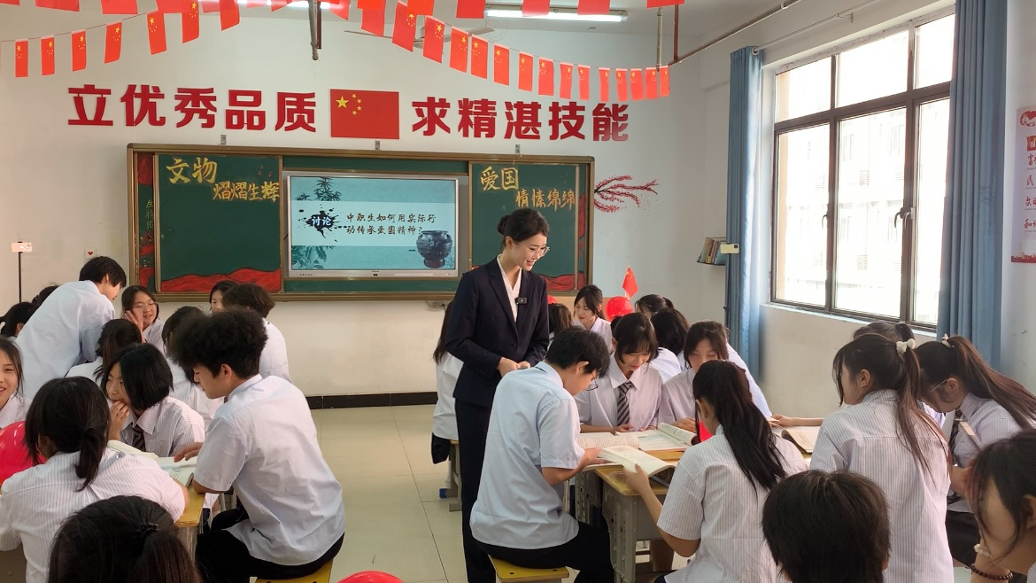 【最美德育人】南昌向遠軌道技術學校班主任熊思宇老師