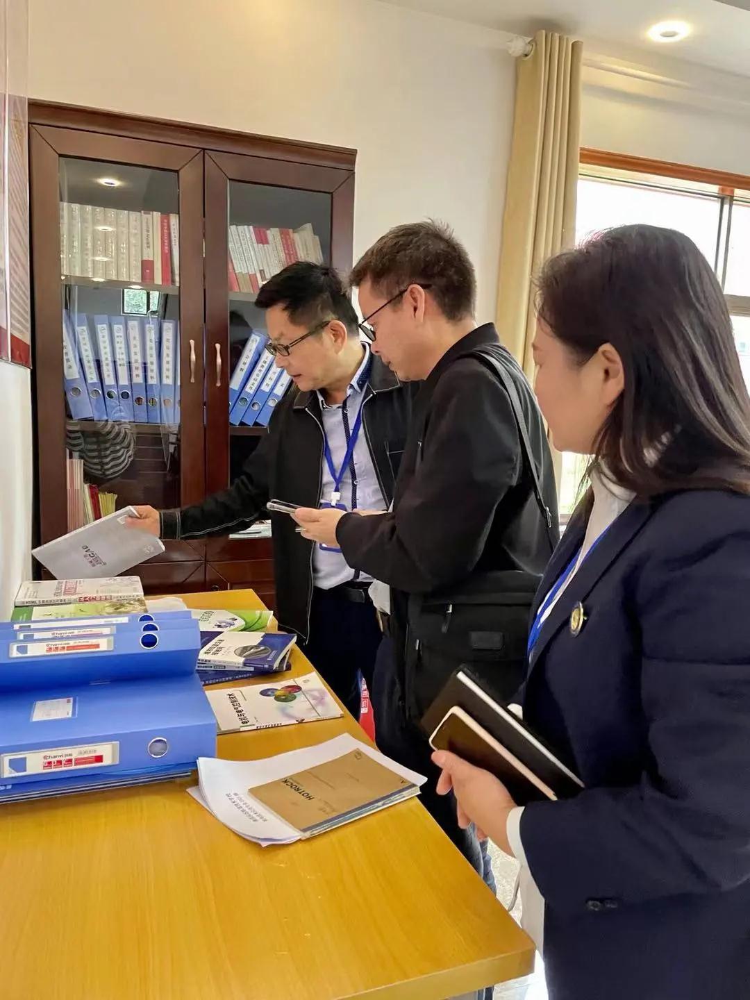 江西機電職業(yè)技術學院一行蒞臨南昌向遠軌道技術學校調研指導