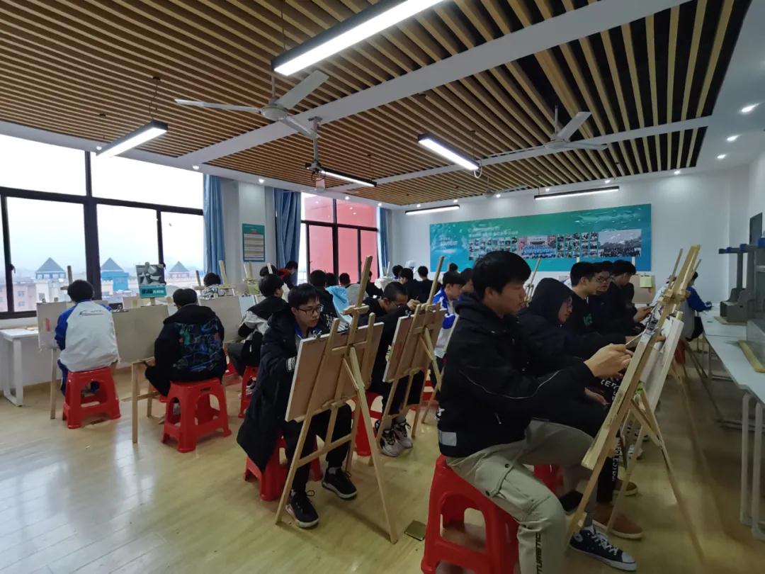 南昌向遠(yuǎn)軌道技術(shù)學(xué)校開展“教風(fēng)建設(shè)公開課月”活動